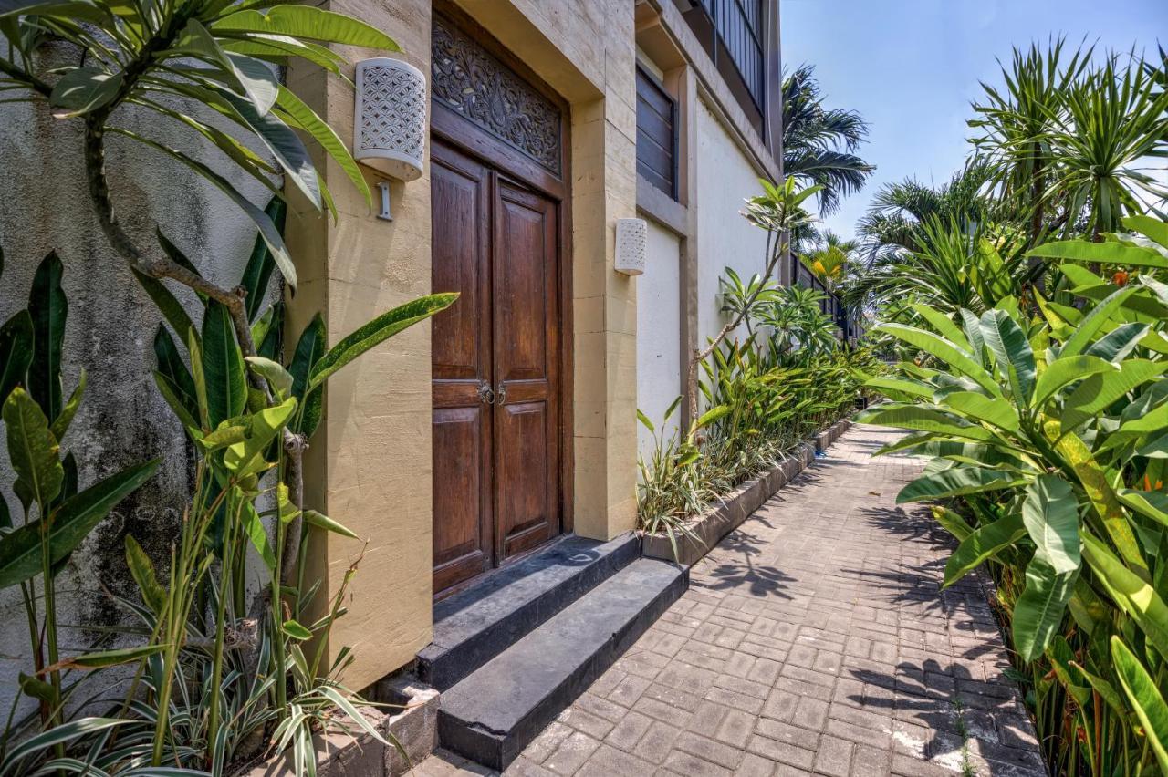 Villa Raka Managed By Manara Легиан Екстериор снимка