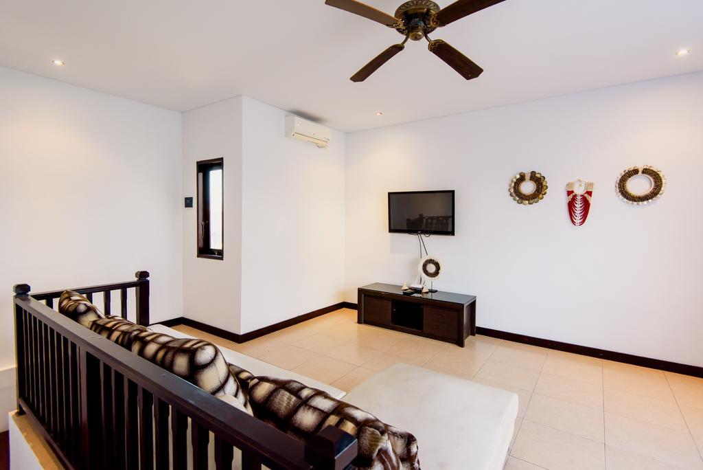 Villa Raka Managed By Manara Легиан Екстериор снимка